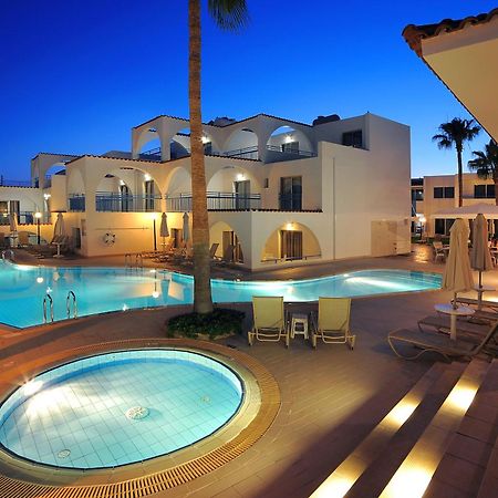 Petrosana Hotel Apartments Ayia Napa Exterior foto