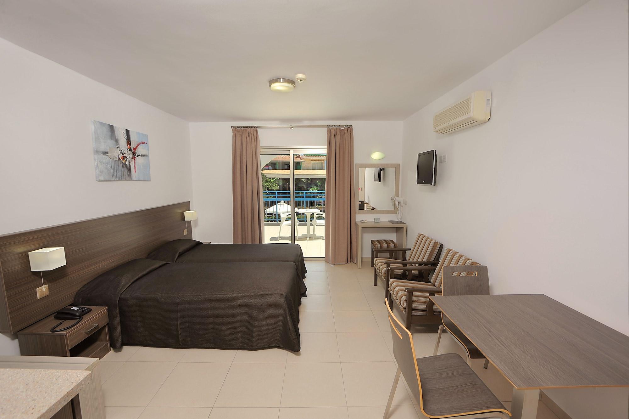 Petrosana Hotel Apartments Ayia Napa Exterior foto