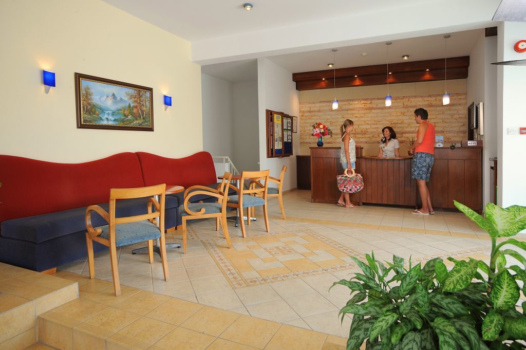 Petrosana Hotel Apartments Ayia Napa Exterior foto